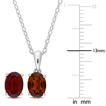 2 4/5 ct TGW Garnet set with chain silver